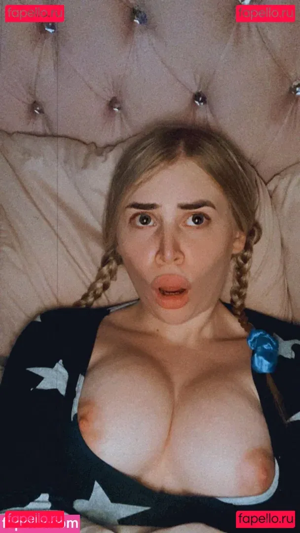 LadyAnja Onlyfans Photo Gallery 