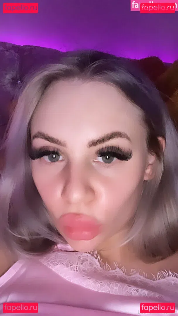 LadyAnja Onlyfans Photo Gallery 