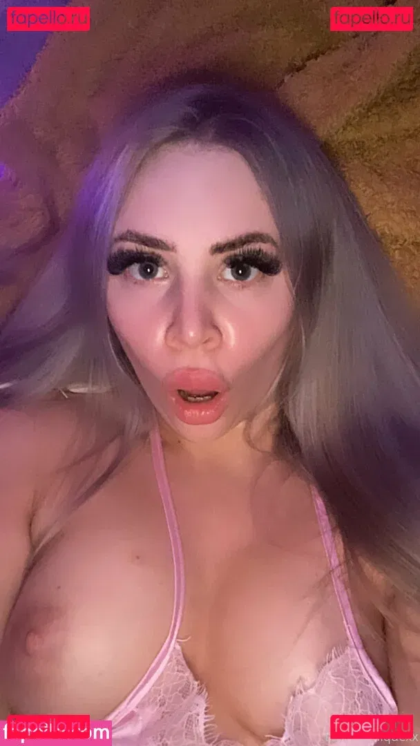 LadyAnja Onlyfans Photo Gallery 