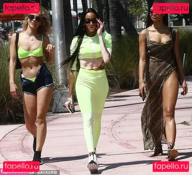 Danielle Herrington Onlyfans Photo Gallery 