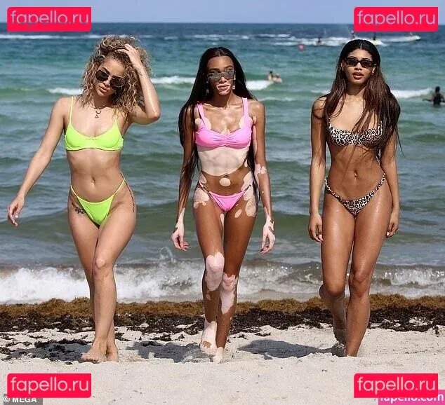 Danielle Herrington Onlyfans Photo Gallery 