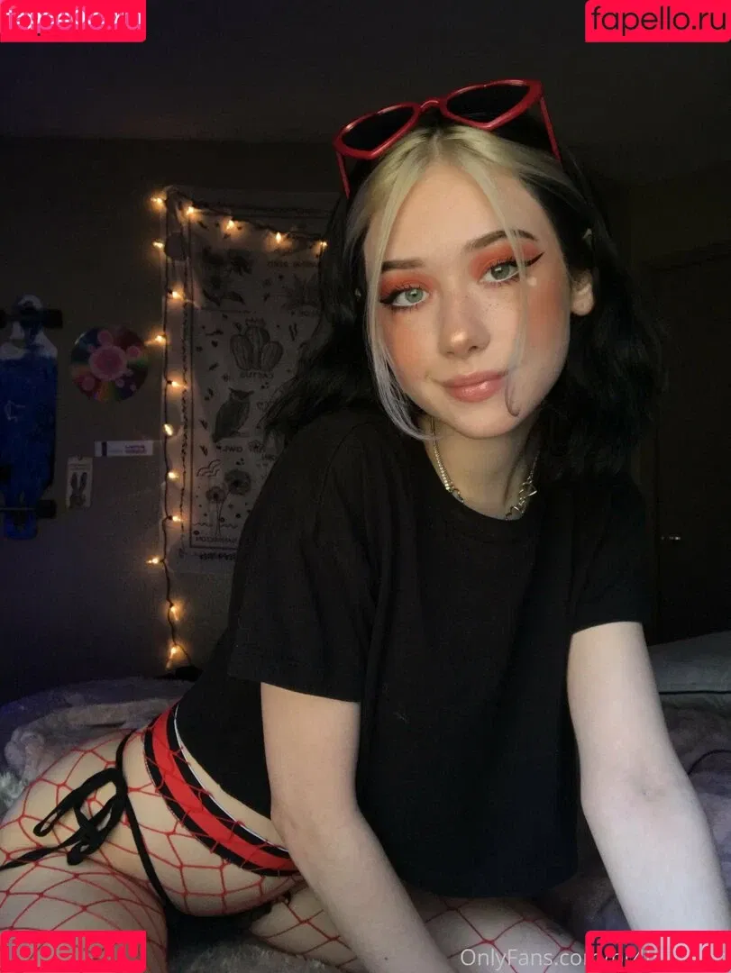 br4ttydeath Onlyfans Photo Gallery 