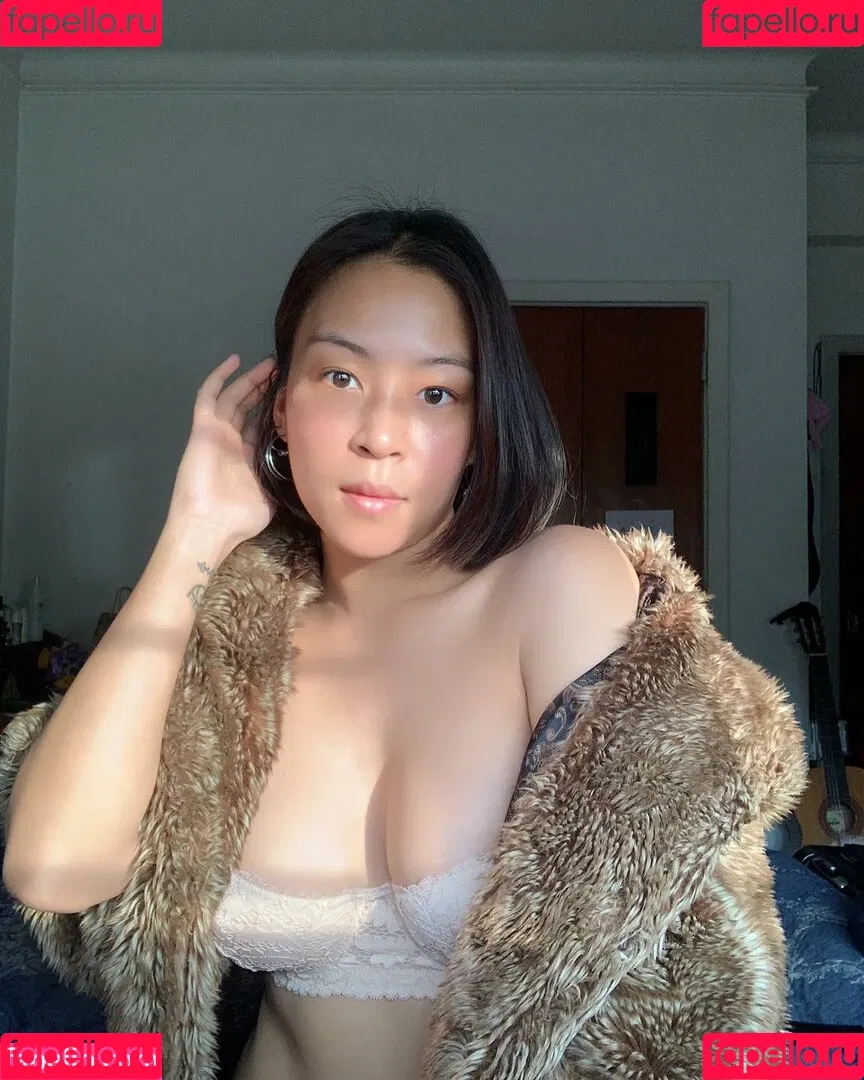 pacharita Onlyfans Photo Gallery 