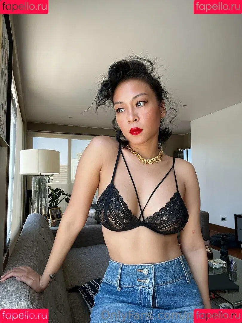 pacharita Onlyfans Photo Gallery 