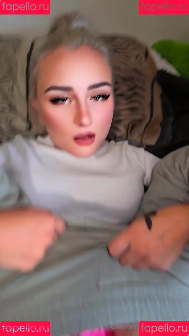 Sanja Ravs Onlyfans Photo Gallery 