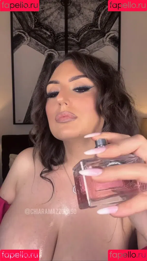 Chiara Mazzola Onlyfans Photo Gallery 