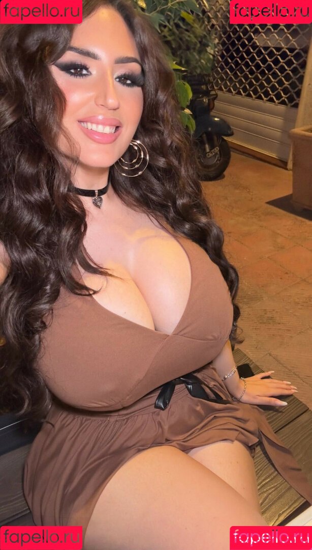 Chiara Mazzola Onlyfans Photo Gallery 