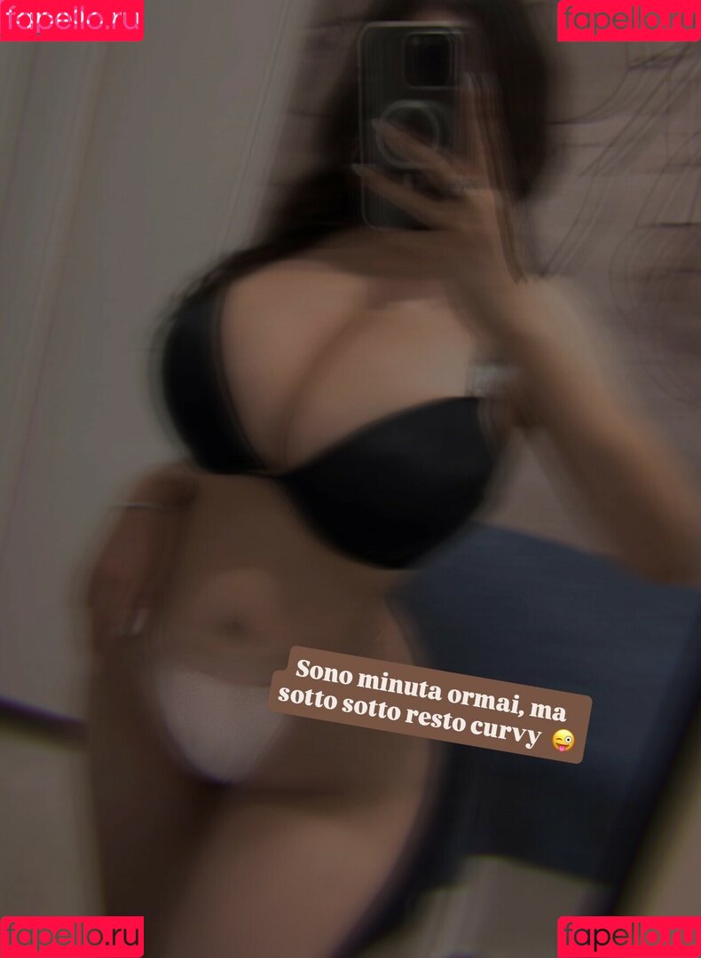 Chiara Mazzola Onlyfans Photo Gallery 