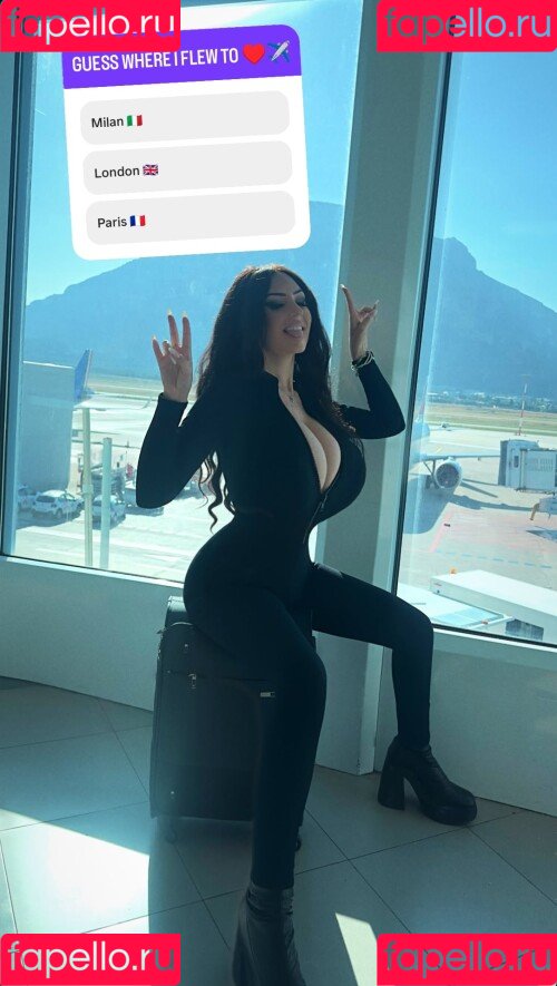 Chiara Mazzola Onlyfans Photo Gallery 