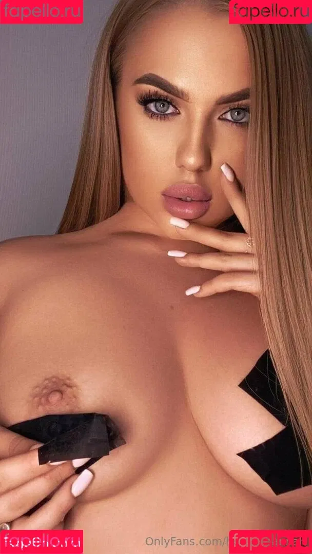 hereis_hannah Onlyfans Photo Gallery 