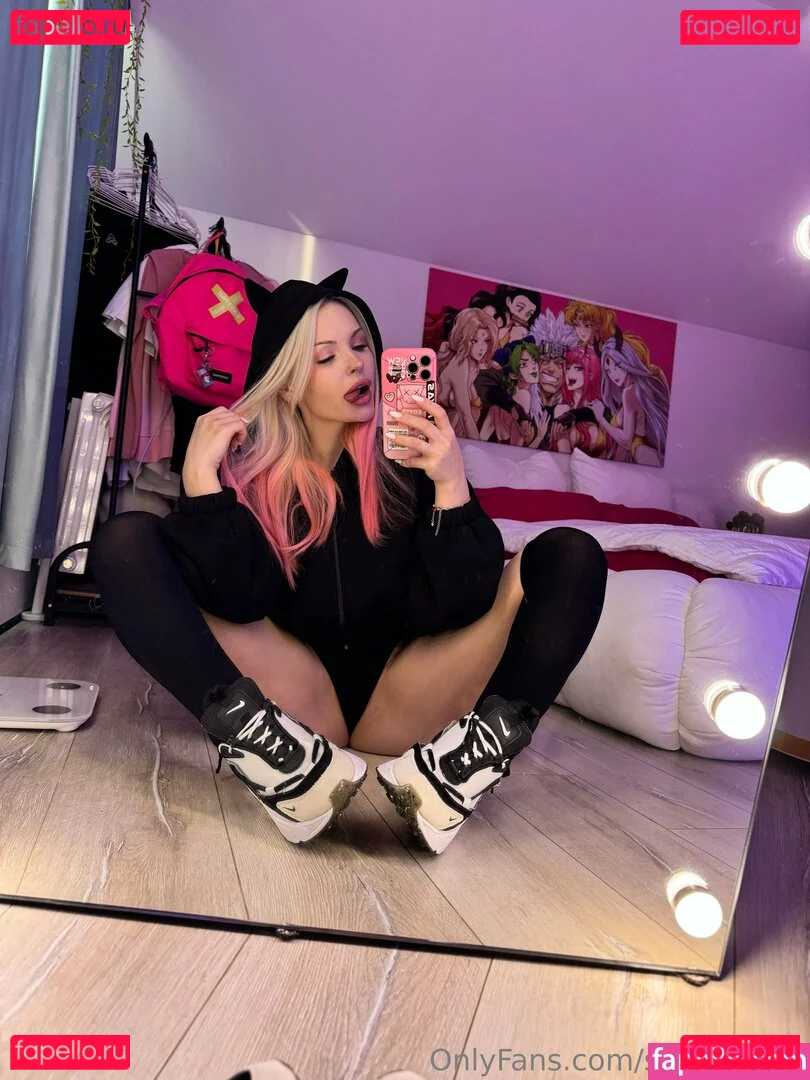 sonya_vibe Nude Onlyfans Photo 44