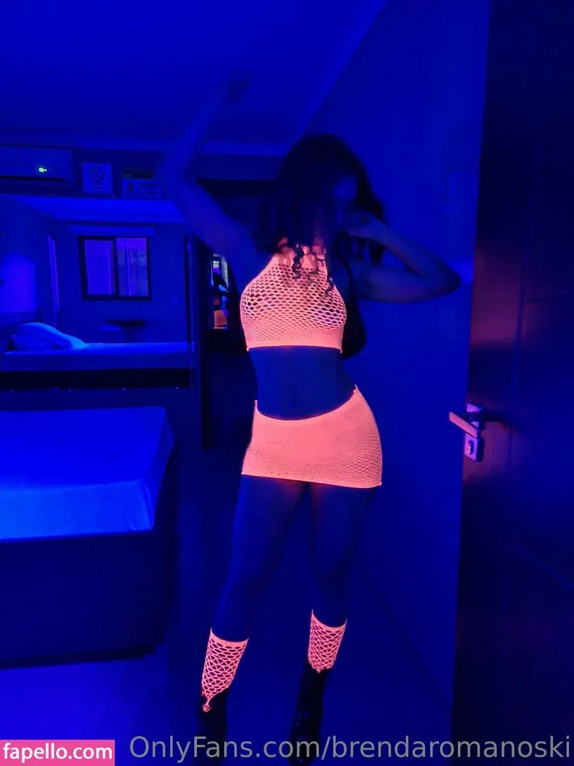 domminib Onlyfans Photo Gallery 