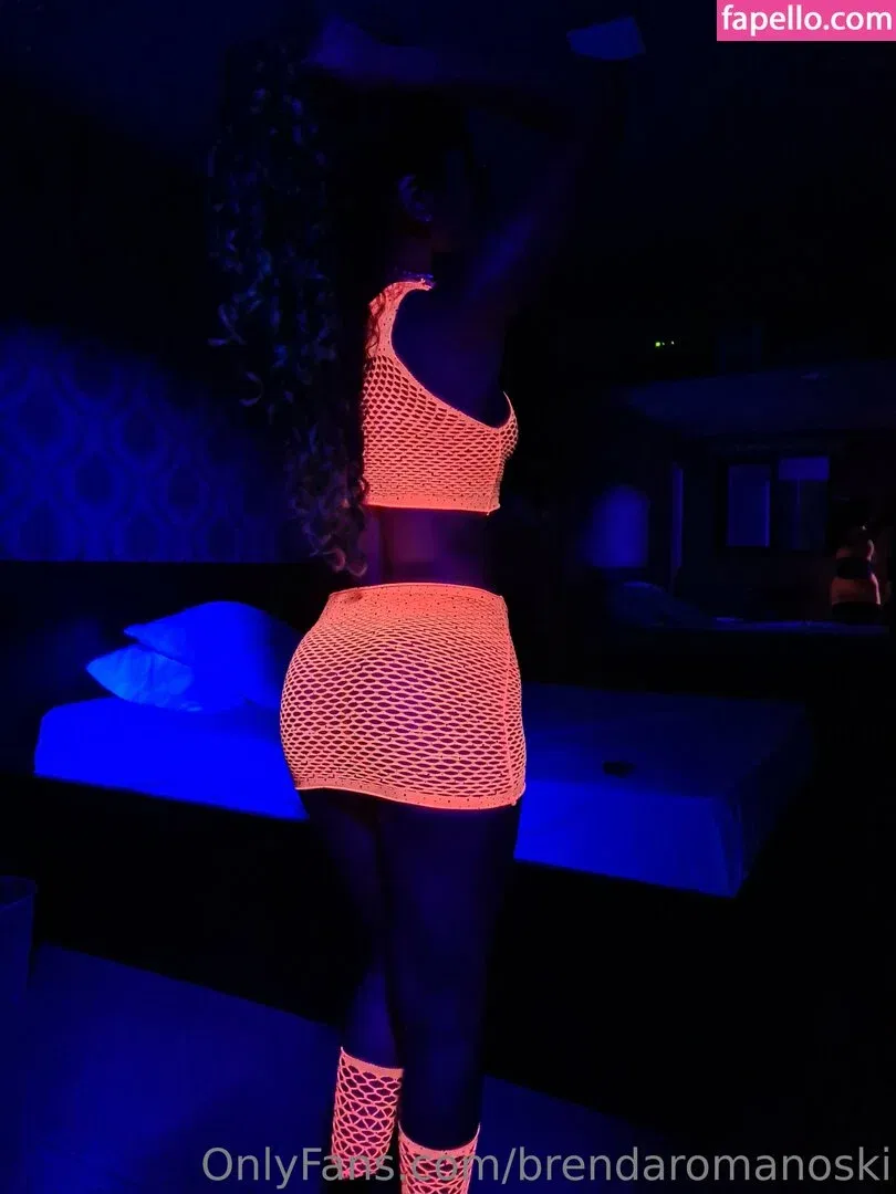 domminib Onlyfans Photo Gallery 