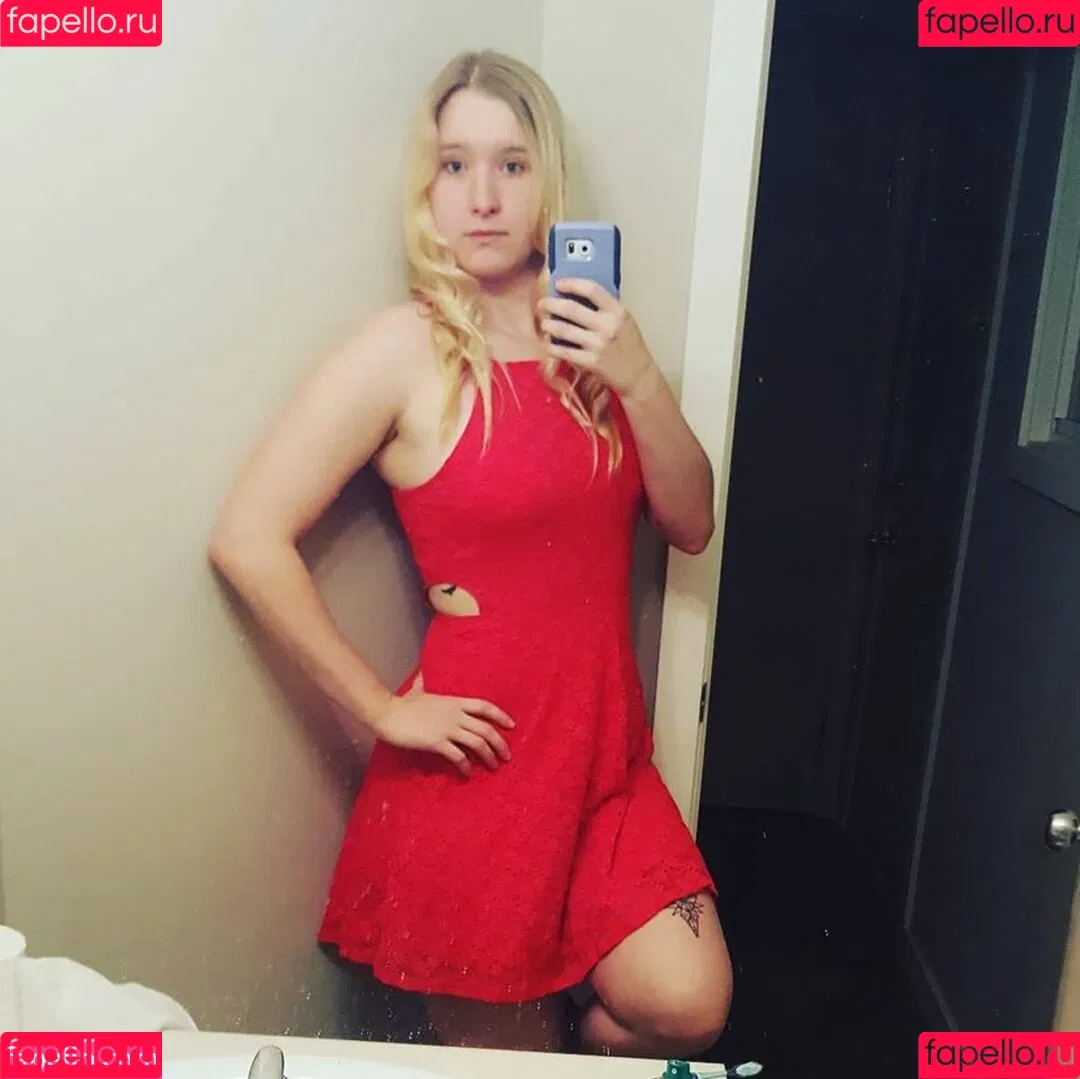 Sierra Pine Onlyfans Photo Gallery 