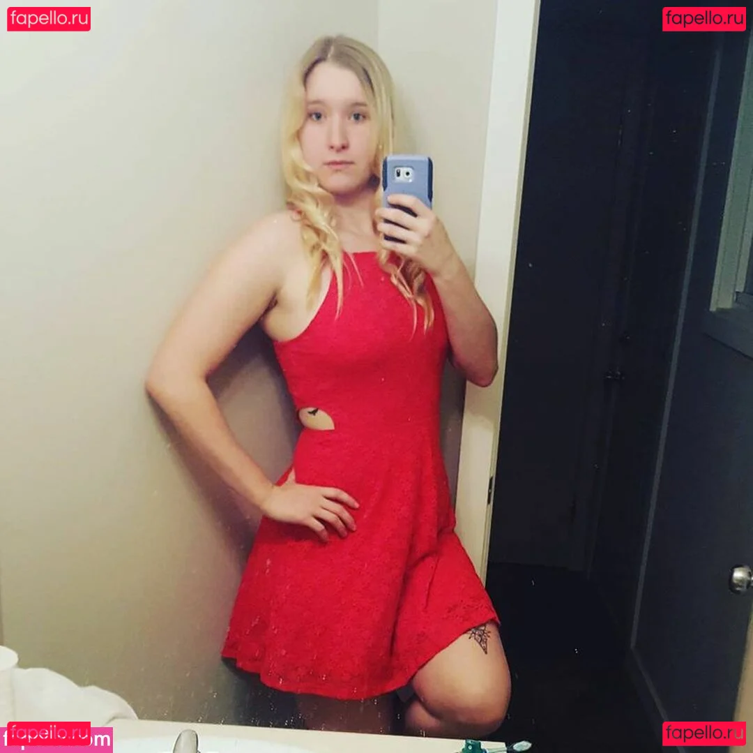 Sierra Pine Nude Onlyfans Photo 74