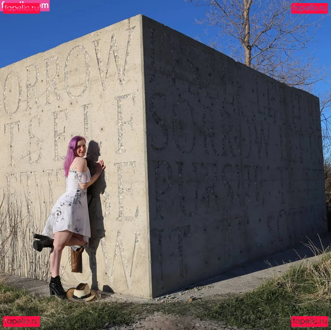 Sierra Pine Nude Onlyfans Photo 65
