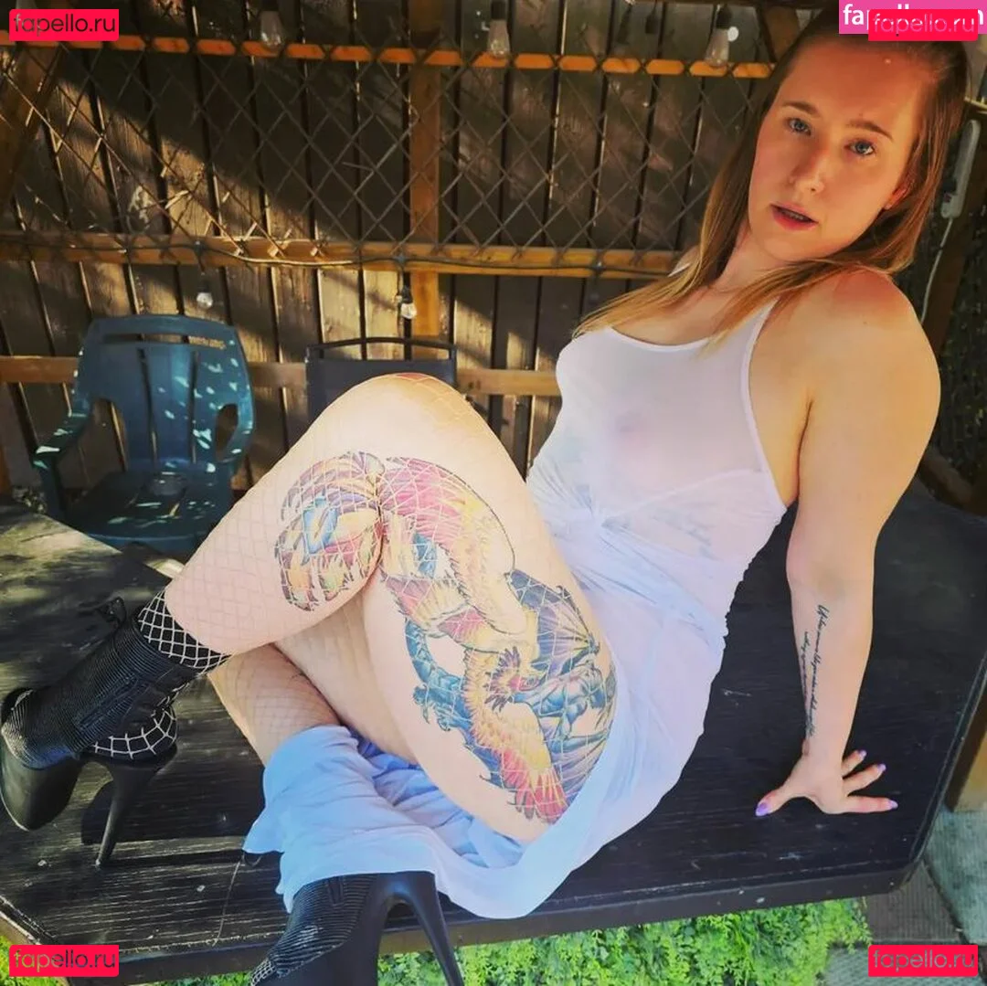 Sierra Pine Nude Onlyfans Photo 56