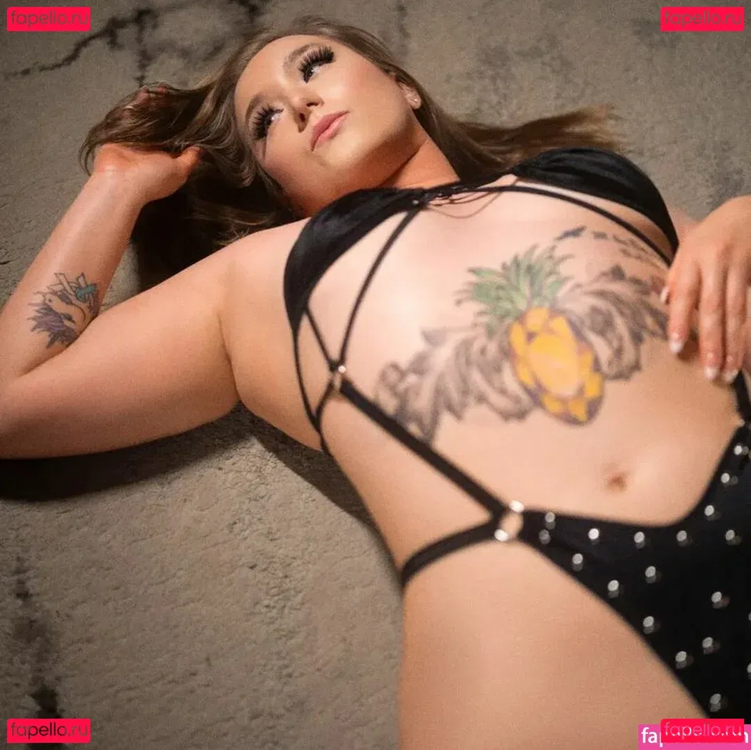 Sierra Pine Onlyfans Photo Gallery 