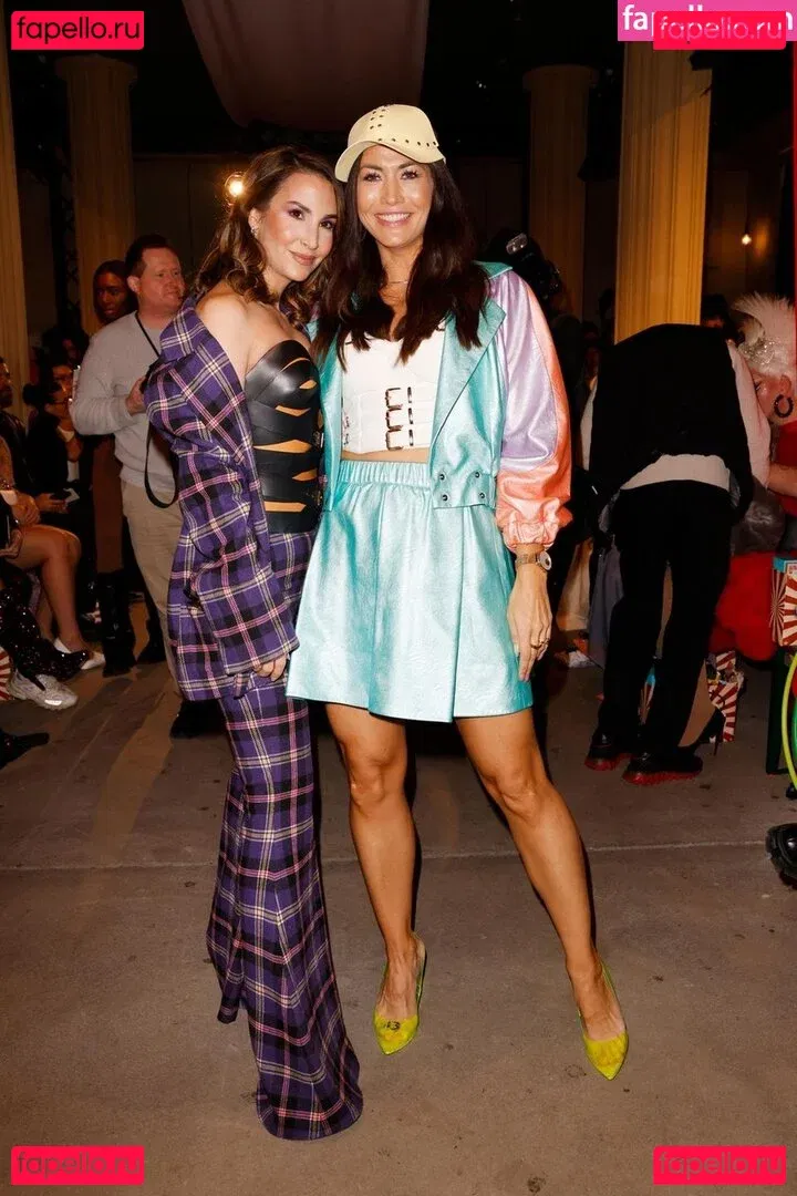 Sila Sahin-Radlinger Onlyfans Photo Gallery 