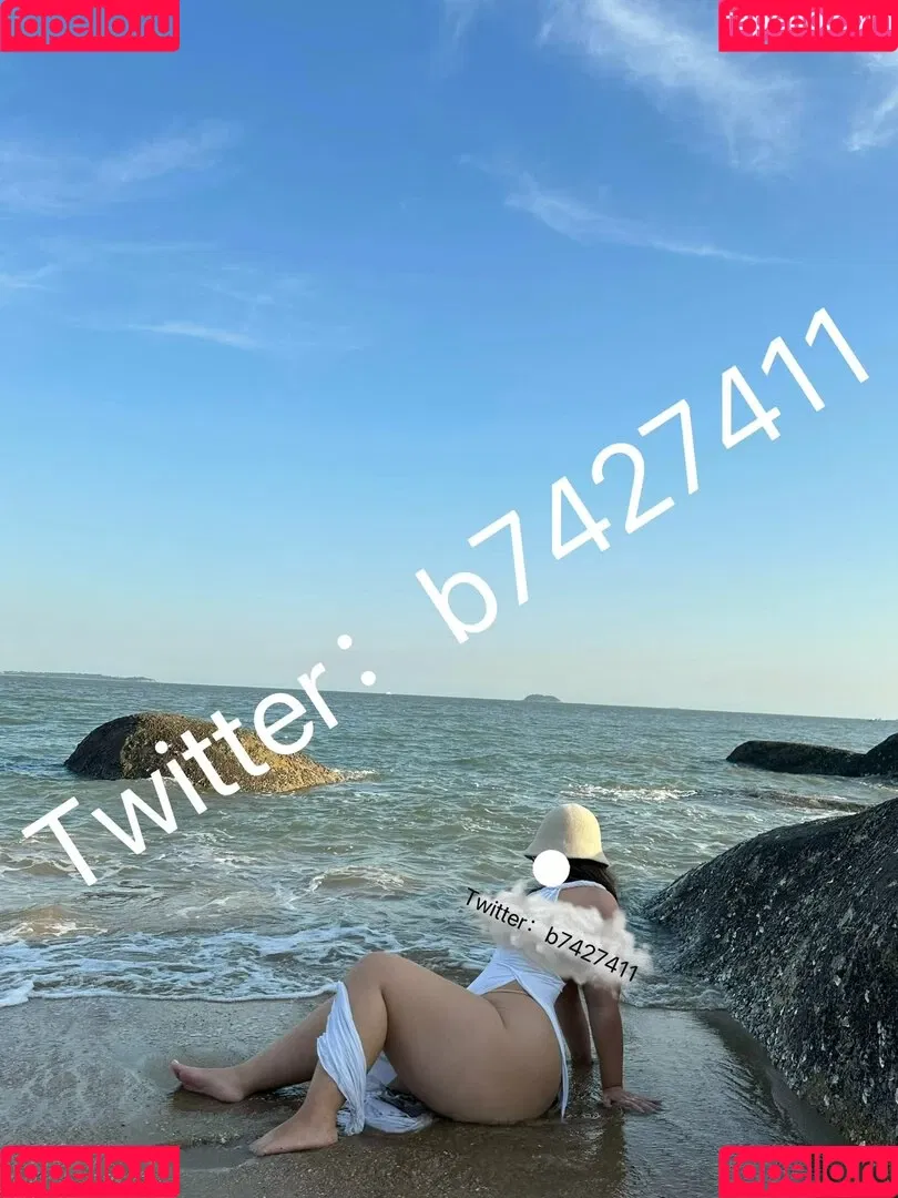 B742741 Onlyfans Photo Gallery 