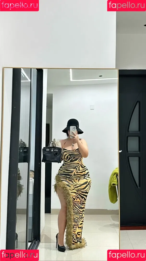 B742741 Onlyfans Photo Gallery 