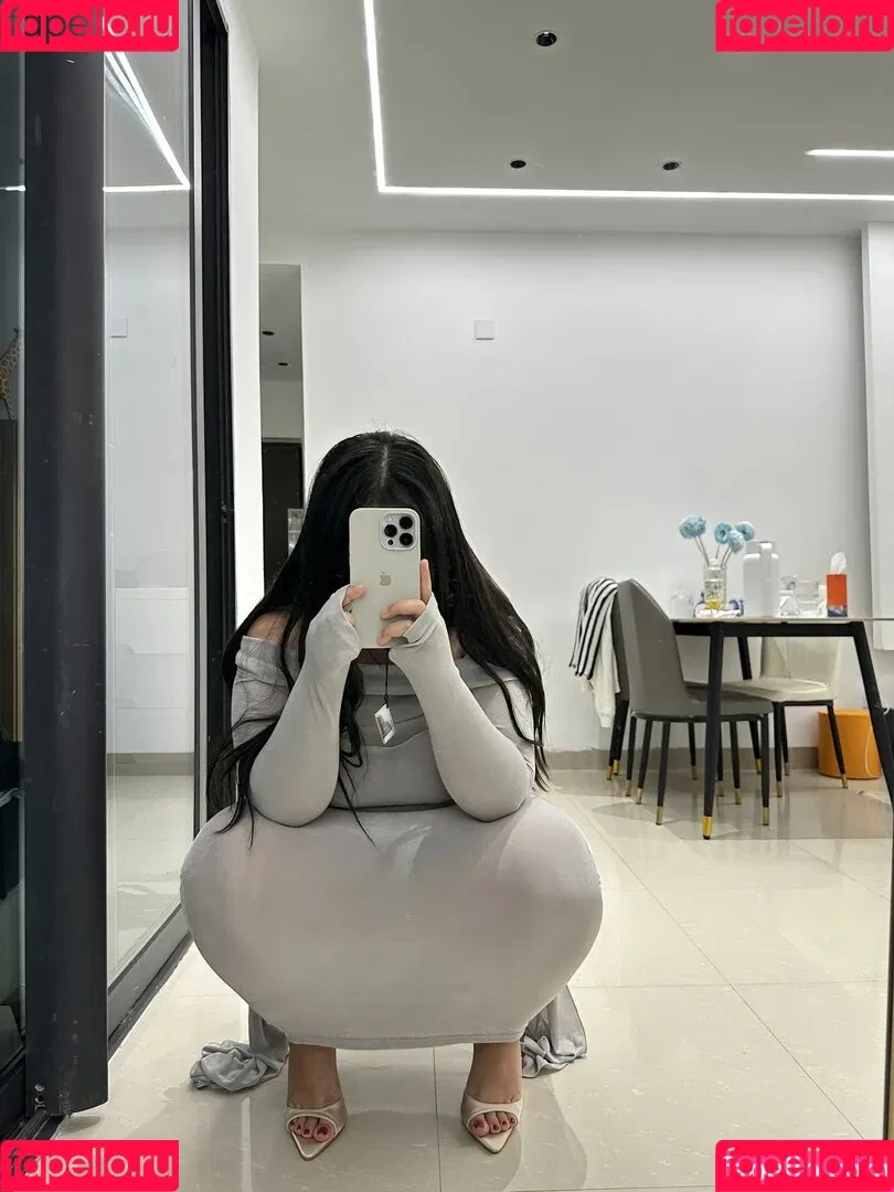 B742741 Onlyfans Photo Gallery 