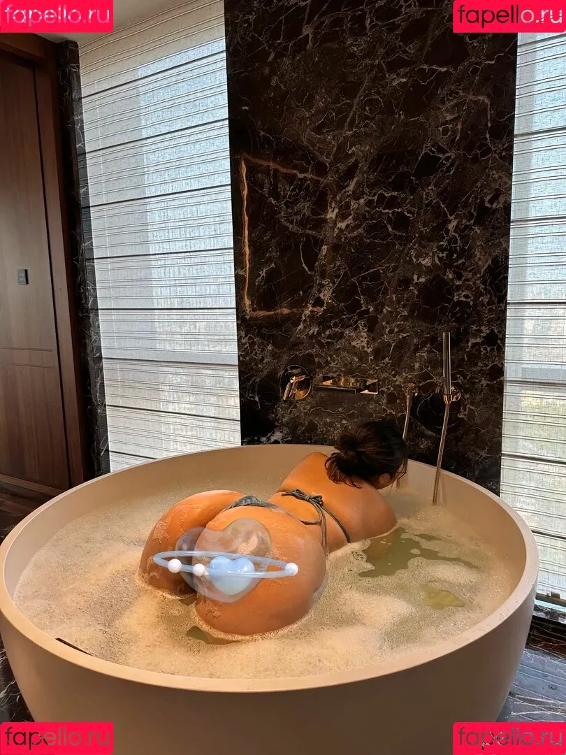 B742741 Onlyfans Photo Gallery 