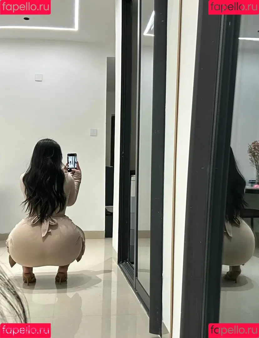 B742741 Onlyfans Photo Gallery 