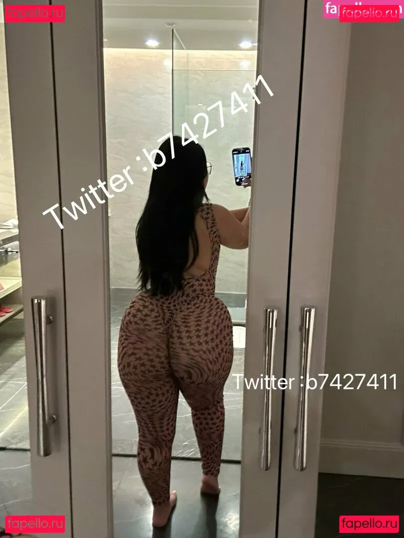 B742741 Onlyfans Photo Gallery 