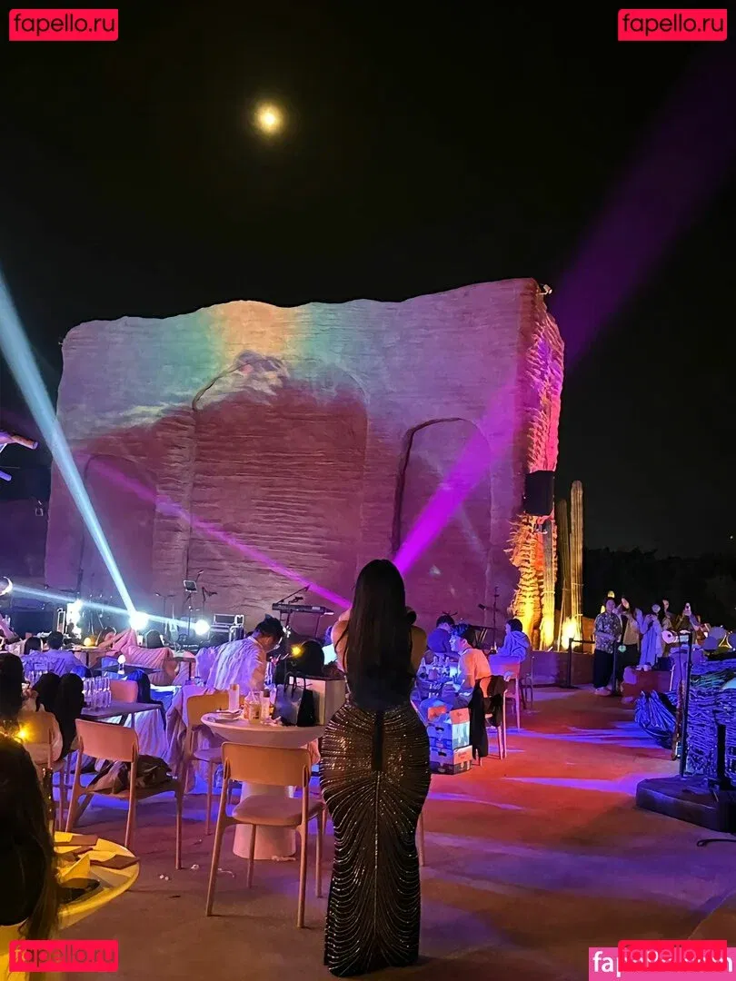 B742741 Onlyfans Photo Gallery 