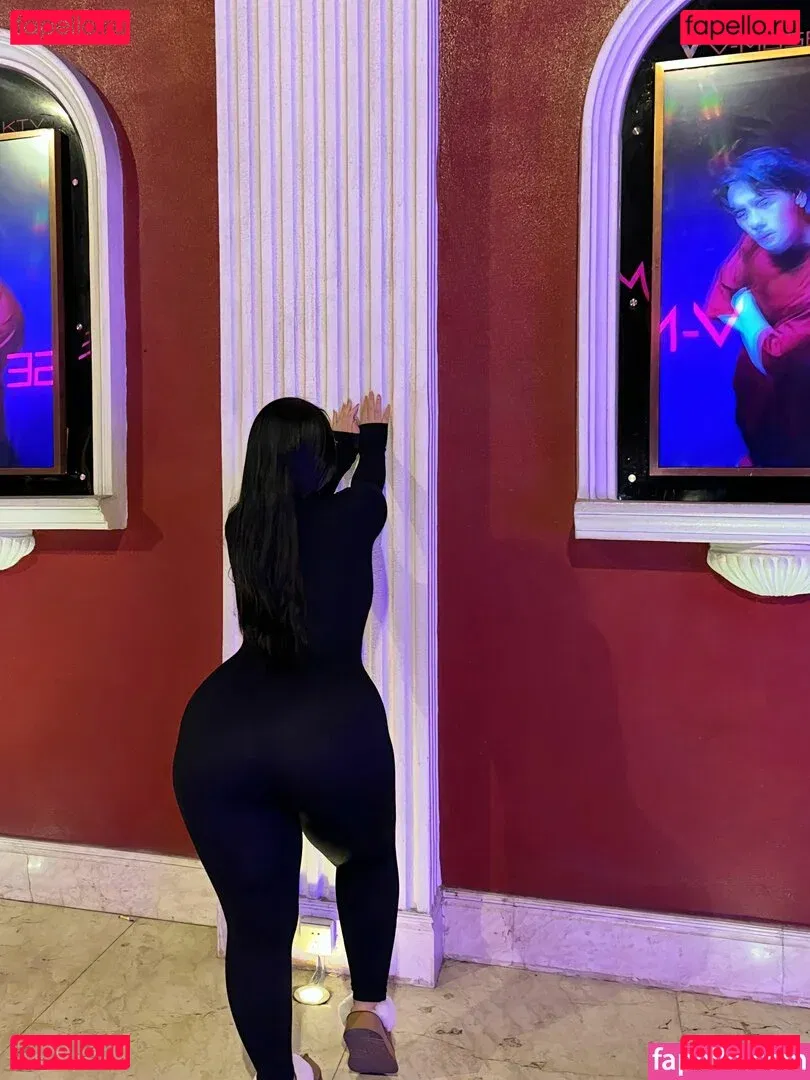 B742741 Onlyfans Photo Gallery 