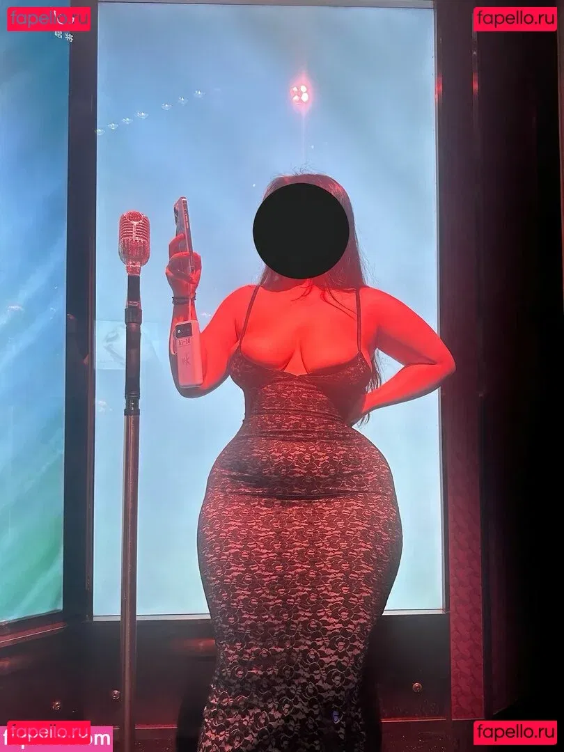 B742741 Onlyfans Photo Gallery 