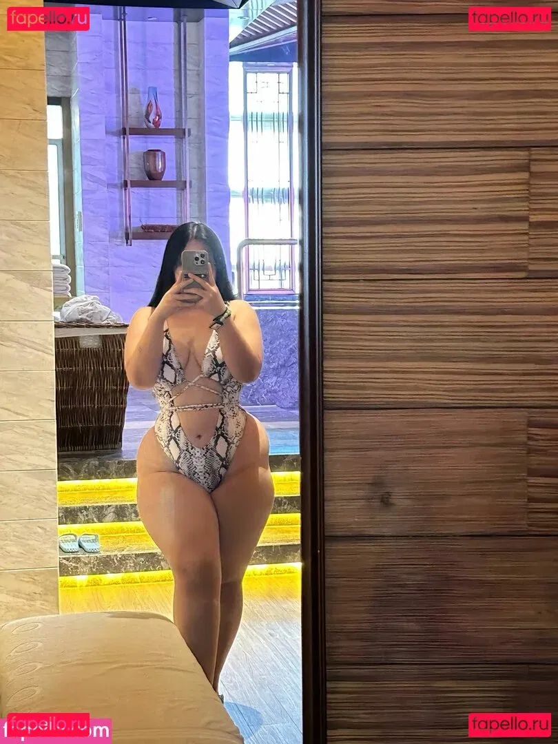 B742741 Onlyfans Photo Gallery 