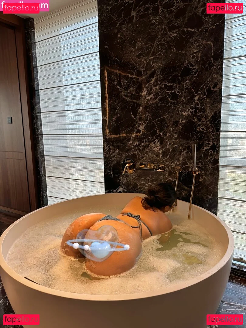 B742741 Onlyfans Photo Gallery 