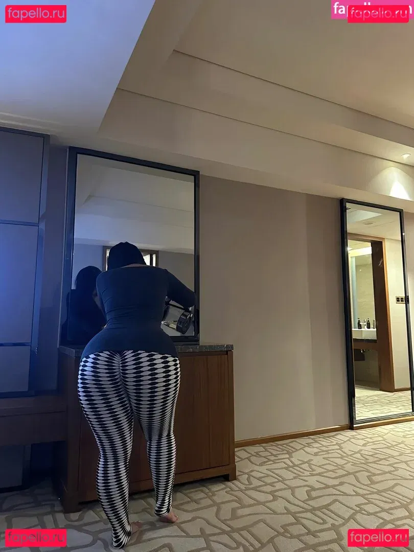 B742741 Onlyfans Photo Gallery 