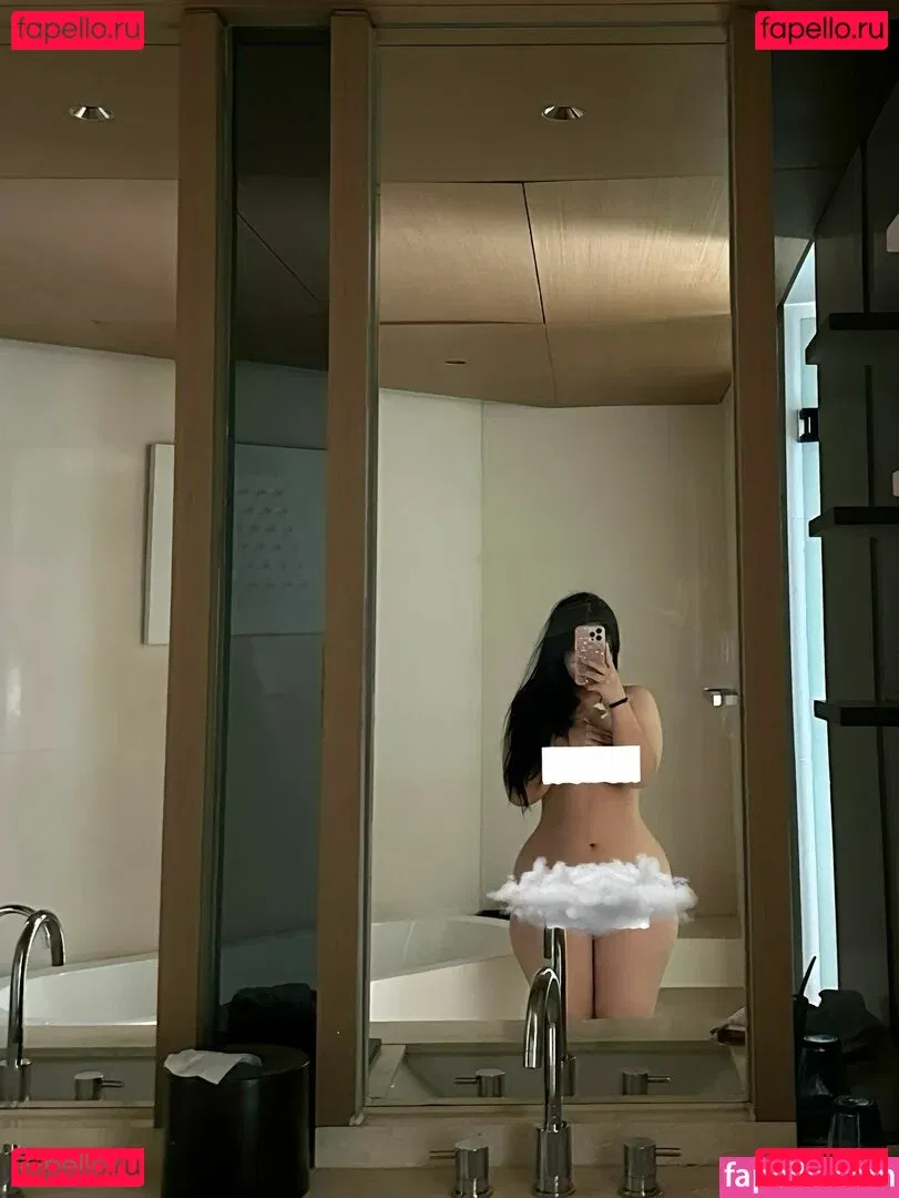 B742741 Onlyfans Photo Gallery 