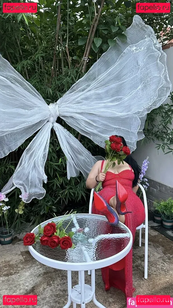 B742741 Onlyfans Photo Gallery 