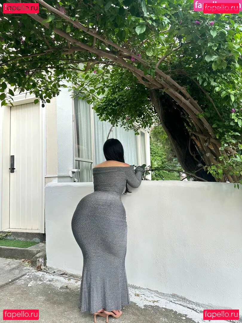 B742741 Onlyfans Photo Gallery 