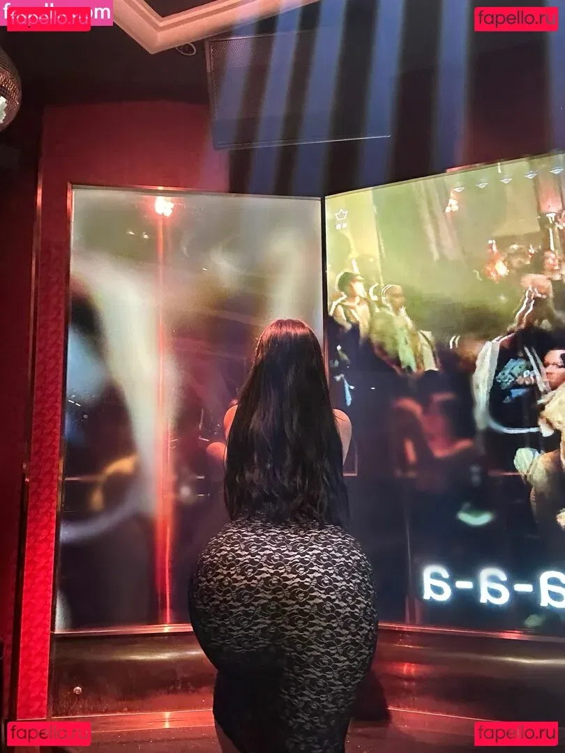 B742741 Onlyfans Photo Gallery 