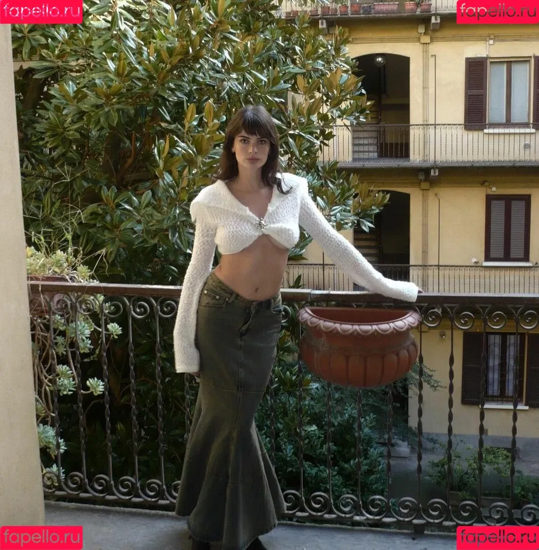 Clara Beneytout Onlyfans Photo Gallery 