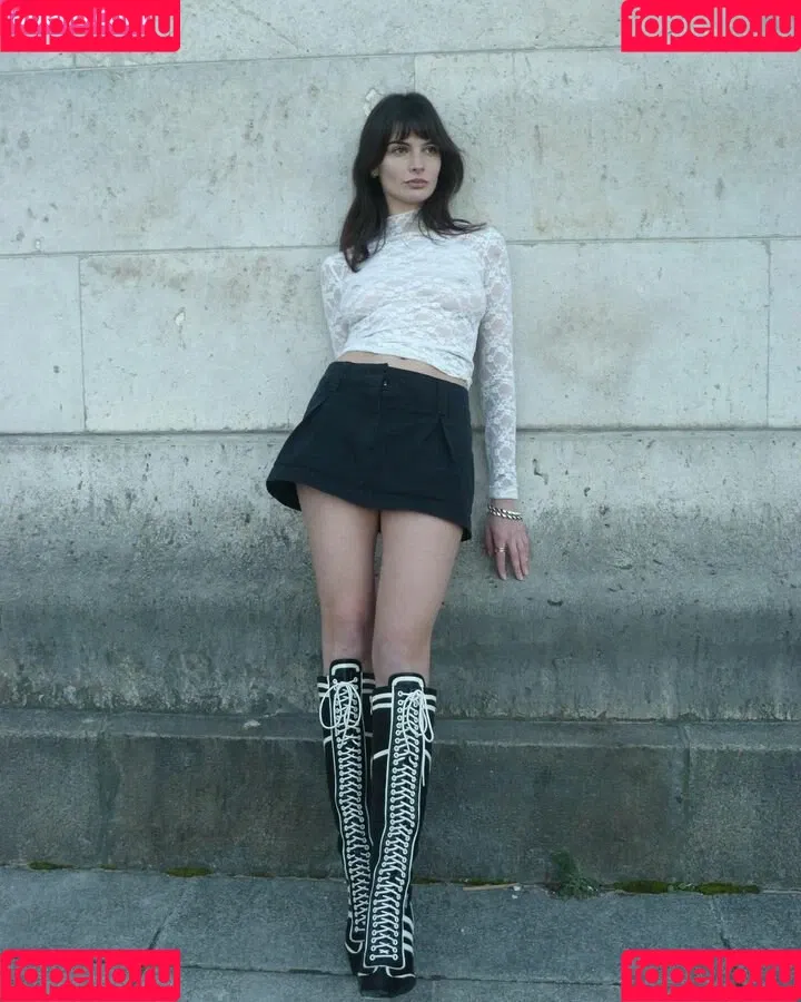 Clara Beneytout Onlyfans Photo Gallery 
