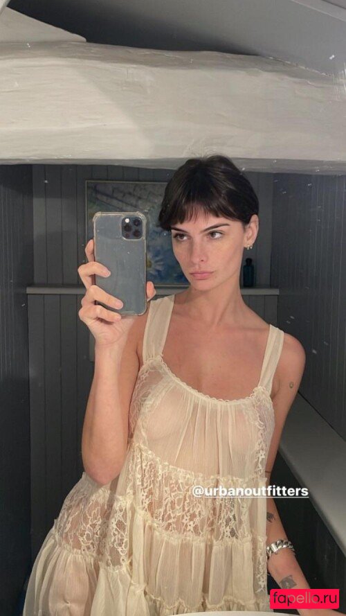 Clara Beneytout Nude Onlyfans Photo 42
