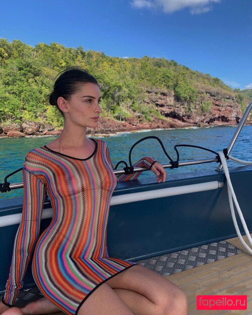 Clara Beneytout Nude Onlyfans Photo 33
