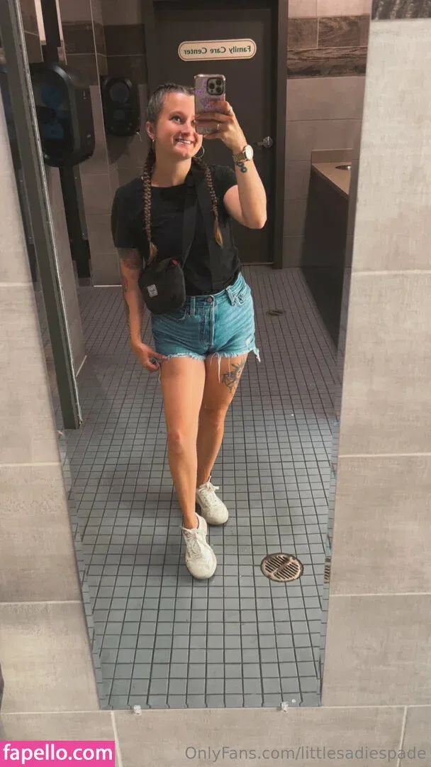 littlesadiespade Onlyfans Photo Gallery 