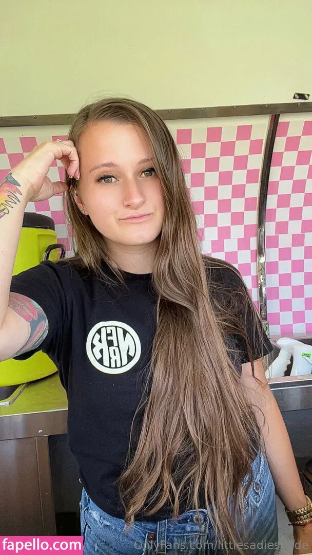 littlesadiespade Onlyfans Photo Gallery 