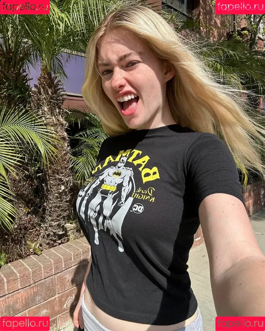 Carlie Whalen Onlyfans Photo Gallery 