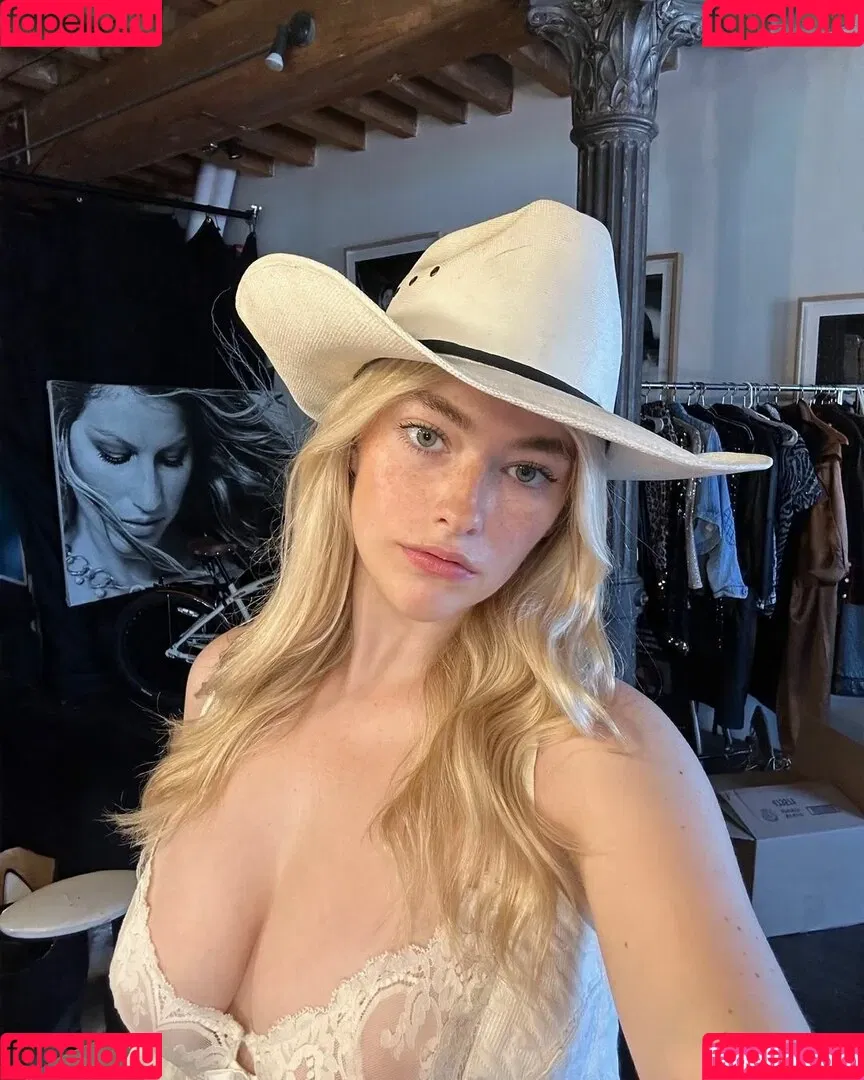 Carlie Whalen Onlyfans Photo Gallery 
