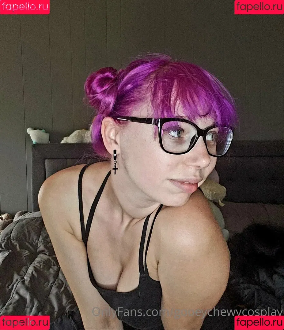 gooeychewycosplay Onlyfans Photo Gallery 
