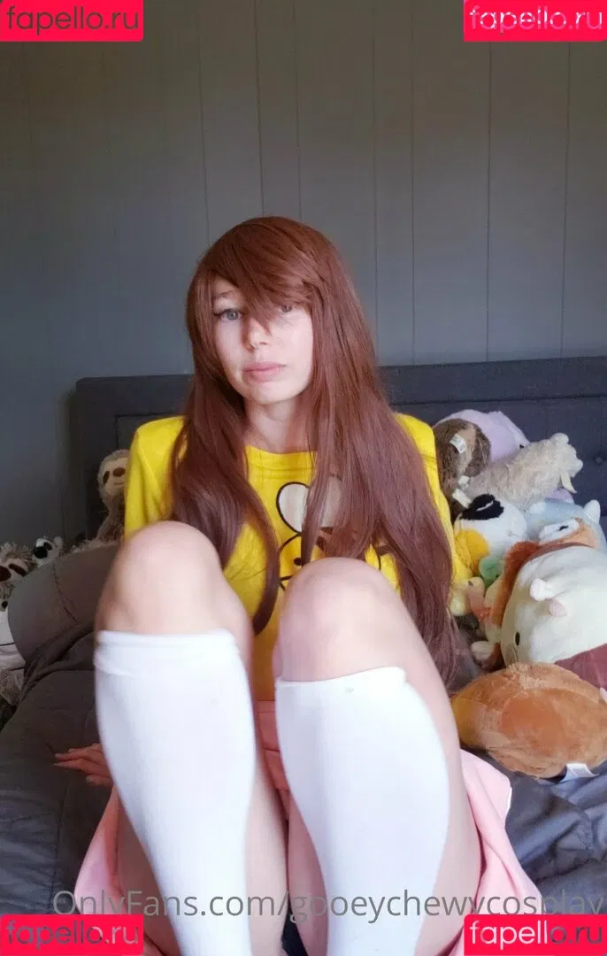 gooeychewycosplay Onlyfans Photo Gallery 