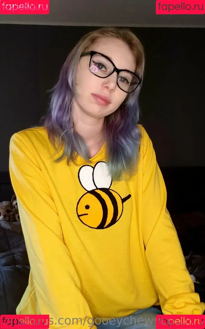 gooeychewycosplay Onlyfans Photo Gallery 